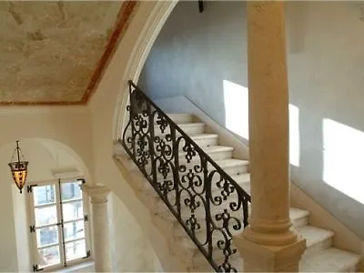 The Pucic Palace Annex ホテル